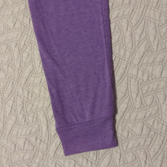 Selena Purple Graphic Sweatshirt - Picture 4 of 7